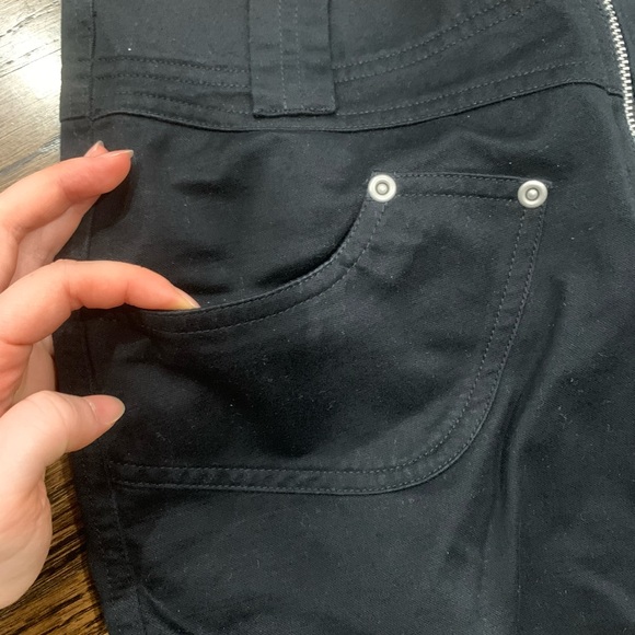 Like New Armani Exchange Black Skirt Size 0 Petite Women’s - Picture 2 of 7